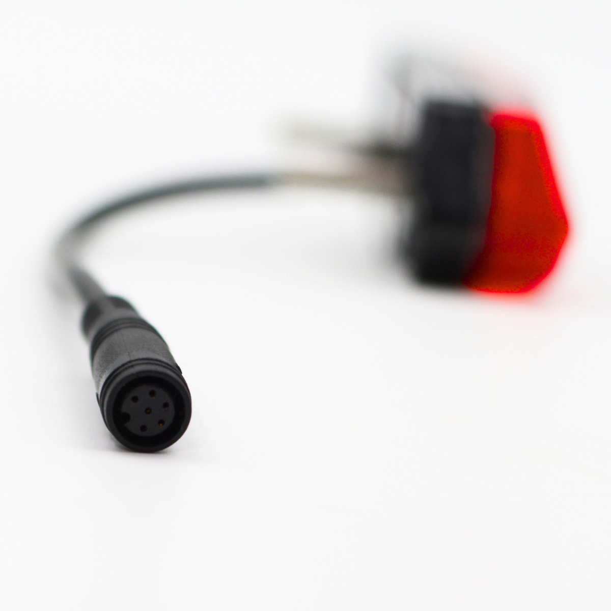 Ouxi Q8/V8 Max Rücklicht, Runder Stecker, Foto 2