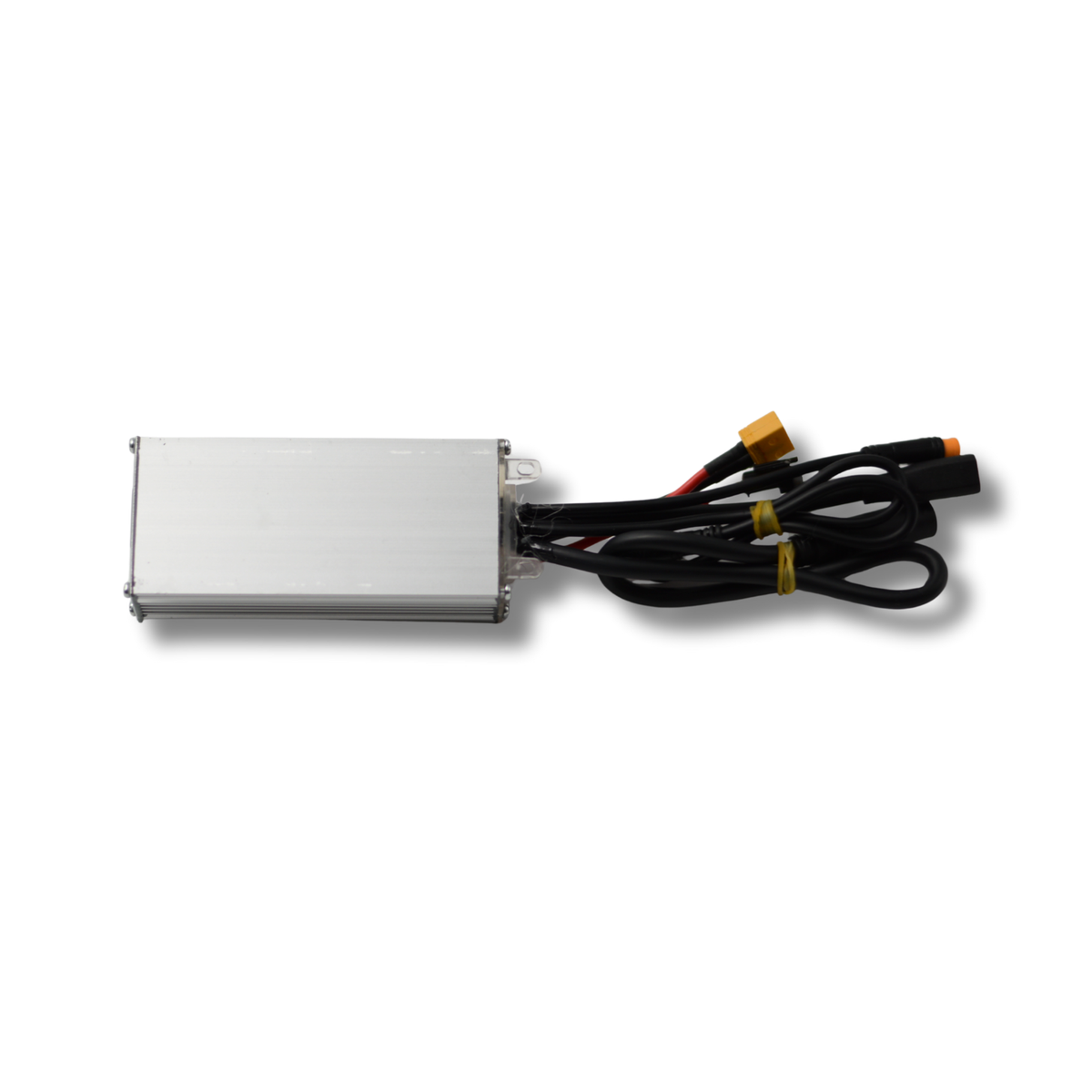 Ouxi Q8 controller begrensd 21A, foto 2: rode motorstekker
