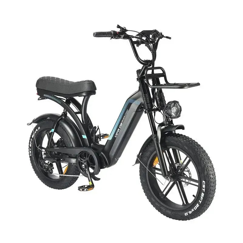 Ouxi Q8 Fatbike in Schwarz, schräge Vorderansicht von rechts mit Frontgepäckträger, Scheinwerfer und vorderer Scheibenbremse