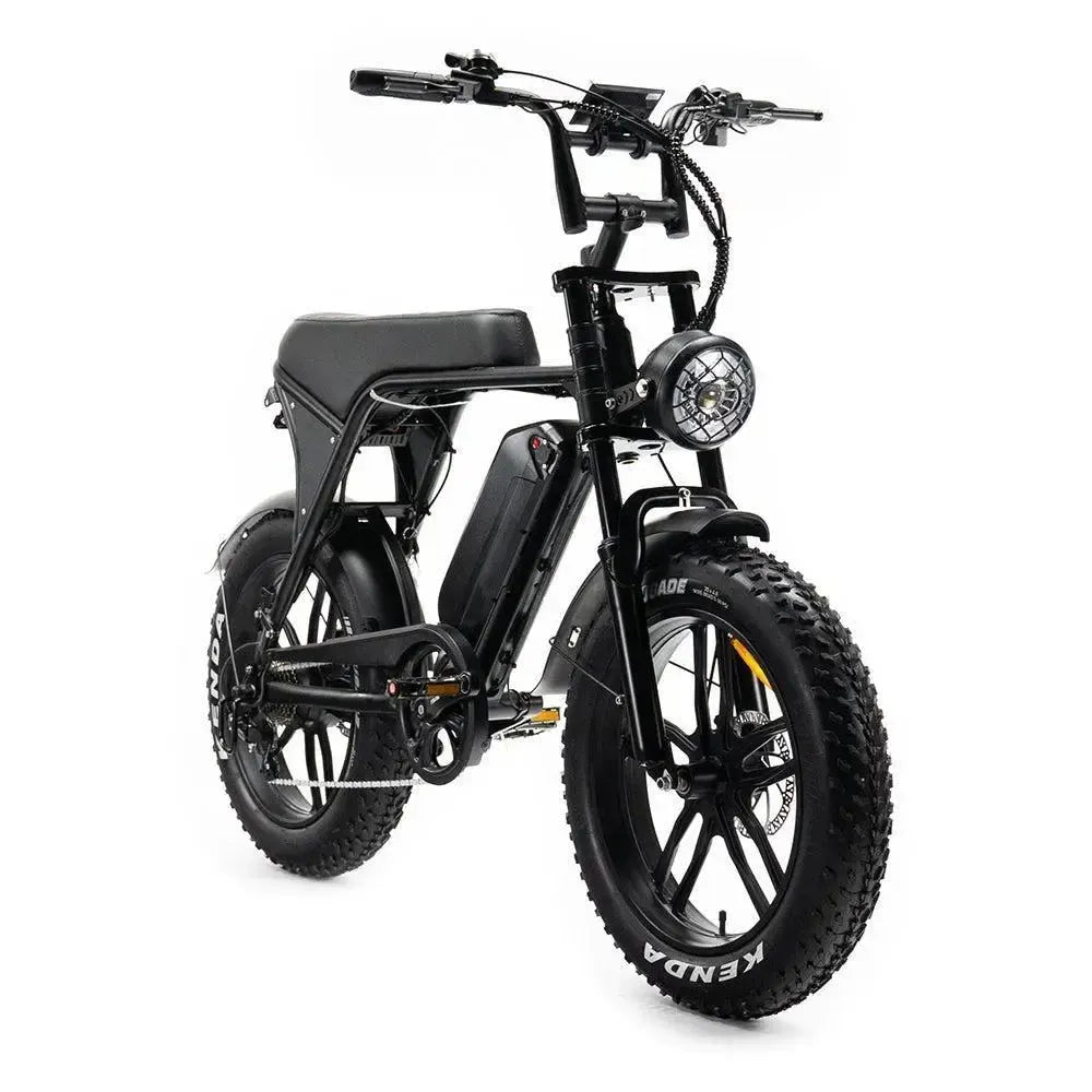 Ouxi V8 2025 Fatbike in Schwarz, schräge Vorderansicht von rechts mit Lenker, Scheinwerfer und Vordergabel