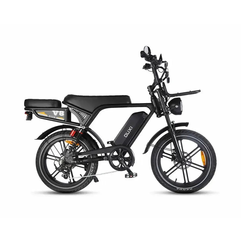 Ouxi V8 Ultra Fatbike in Schwarz, Seitenansicht von rechts mit langem Sattel und Frontgepäckträger